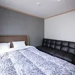 Guesthouse Ryuga - Hostel